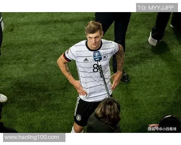 德国23号足球明星的辉煌历程与未来展望解析