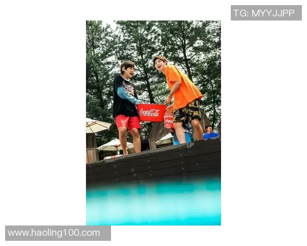 金泰亨与足球明星的友谊故事揭示了体育与音乐的完美结合 金泰亨与足球明星的友谊故事揭示了体育与音乐的完美结合