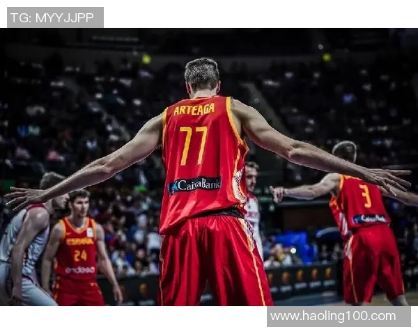 重庆篮球队在世界杯预选赛积分榜上以55分稳居第一名展现强劲实力 重庆篮球队在世界杯预选赛积分榜上以55分稳居第一名展现强劲实力