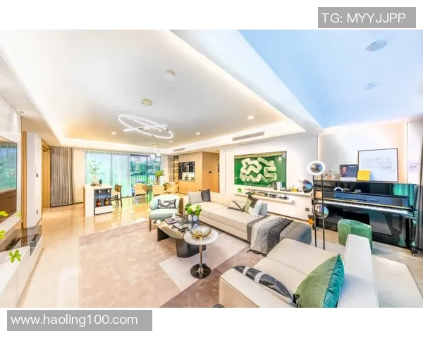 阳光沙滩与足球明星的激情碰撞尽享夏日运动的无限乐趣